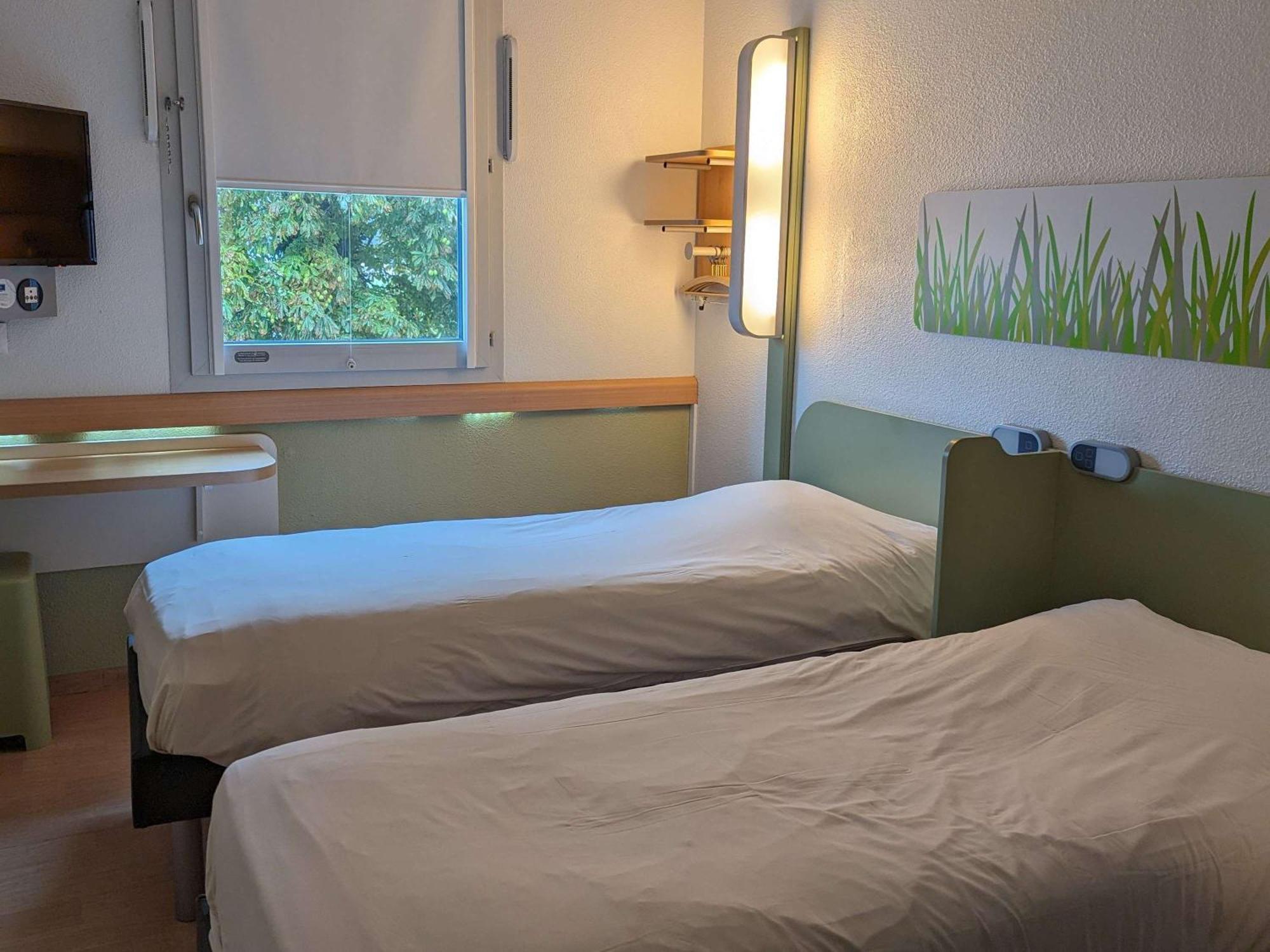 Ibis Budget Saint-Omer Centre Exterior foto